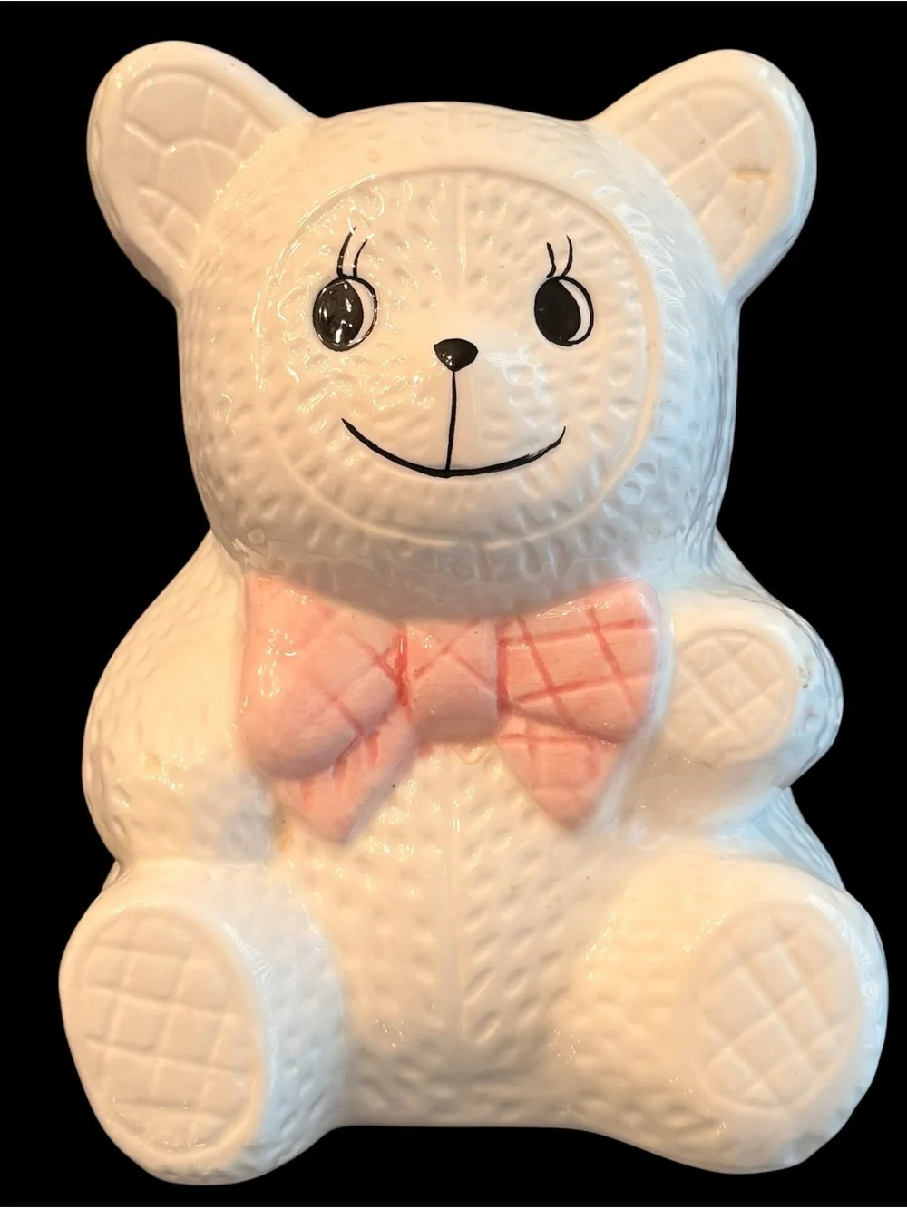 Vintage Embossed Bear Vase/Planter Decor - Picture 8 of 10